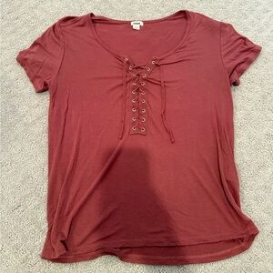 Garage Rust Lace-Up Short Sleeve Tee